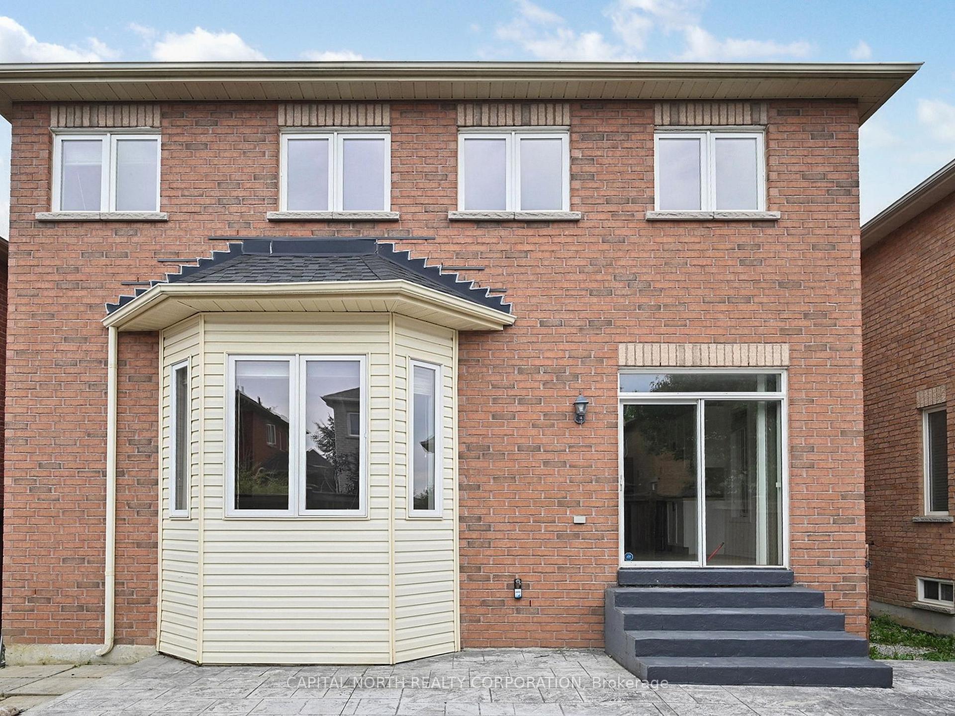 Photo 43 of 29 Begonia Crescent, Brampton, Northwest Sandalwood Parkway — HOMEH