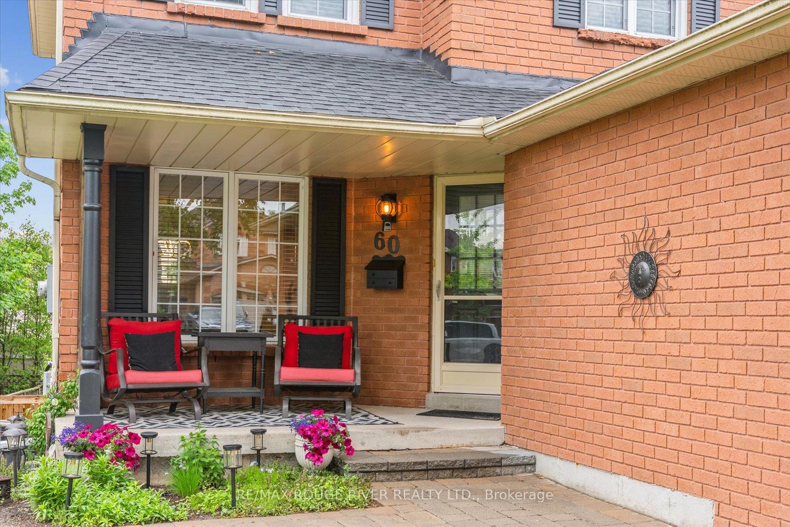 Photo 4 of 60 Bonnycastle Drive, Clarington, Bowmanville — HOMEH