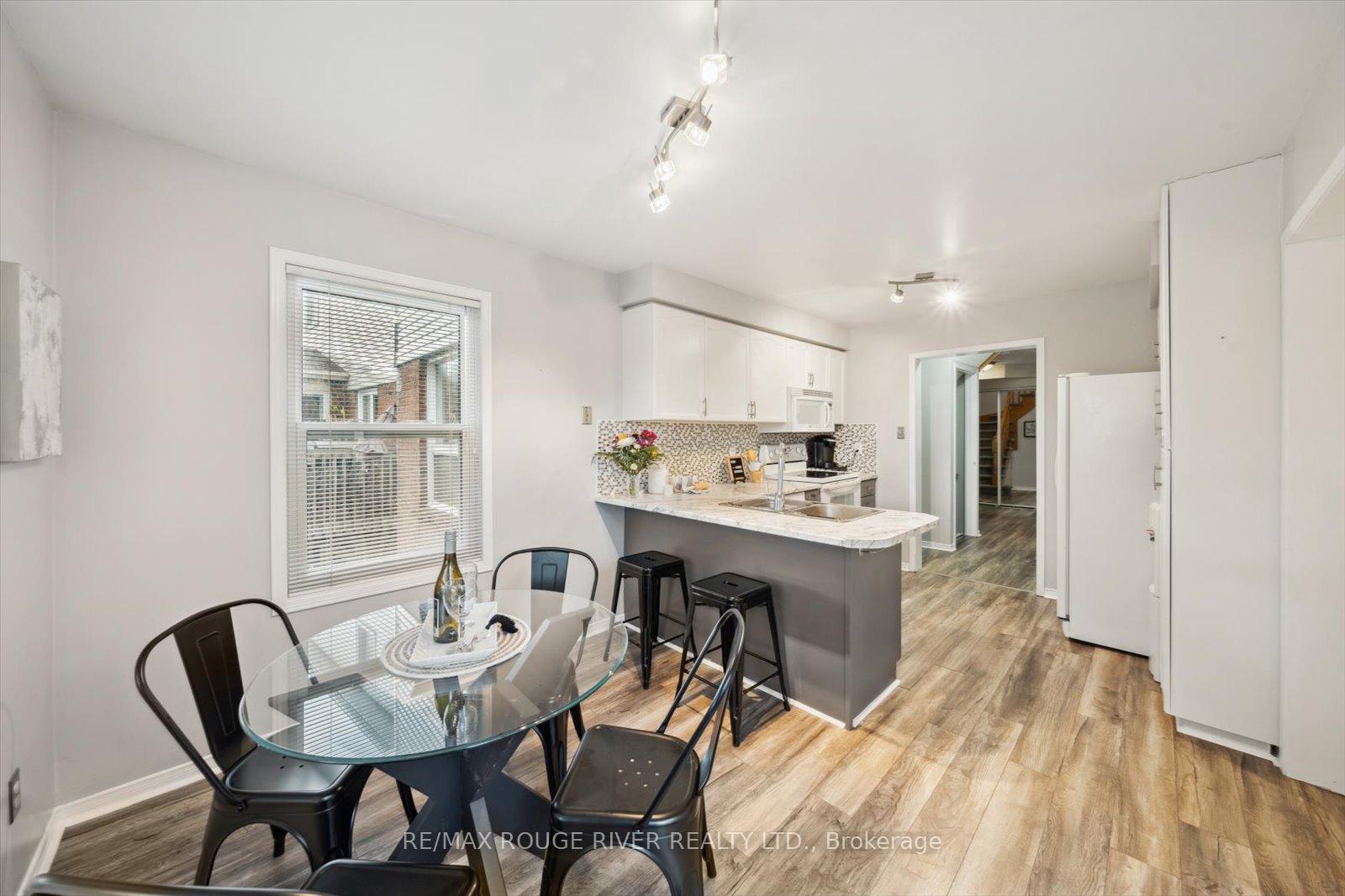Photo 14 of 60 Bonnycastle Drive, Clarington, Bowmanville — HOMEH