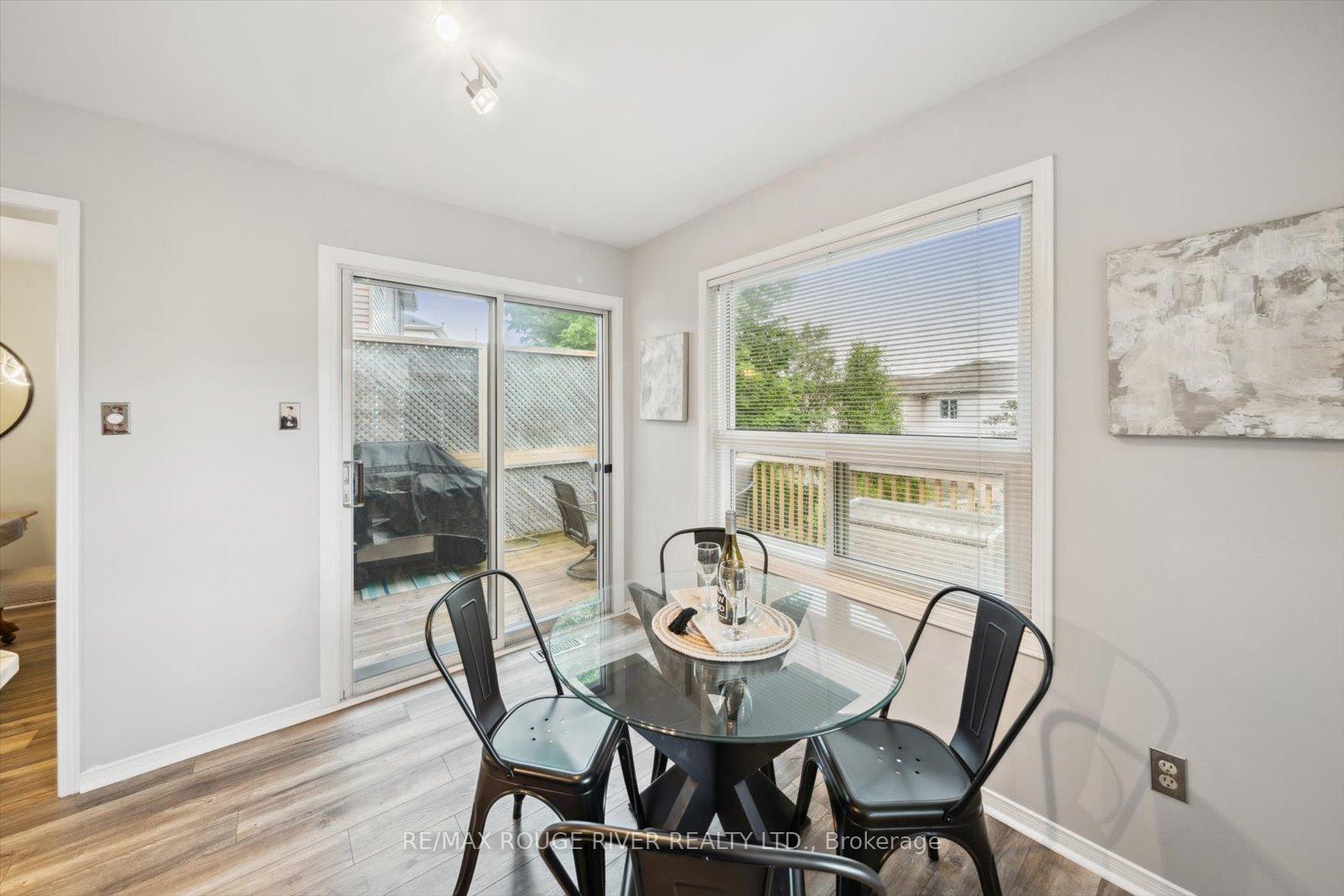 Photo 20 of 60 Bonnycastle Drive, Clarington, Bowmanville — HOMEH