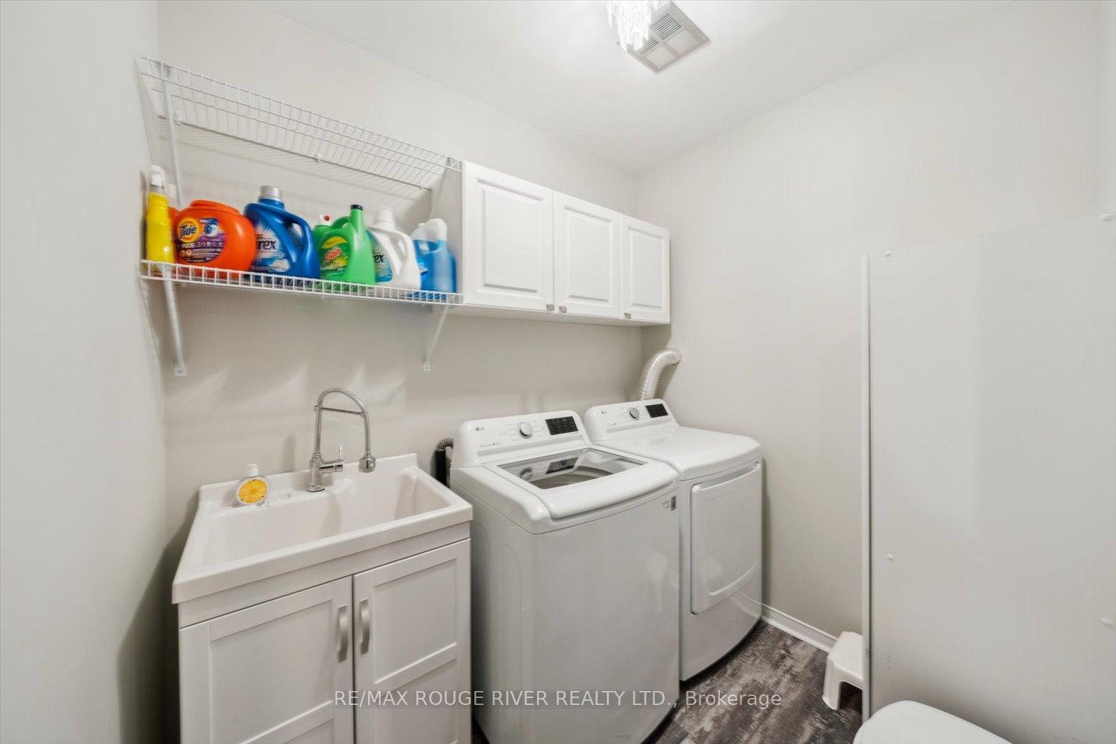 Photo 26 of 60 Bonnycastle Drive, Clarington, Bowmanville — HOMEH