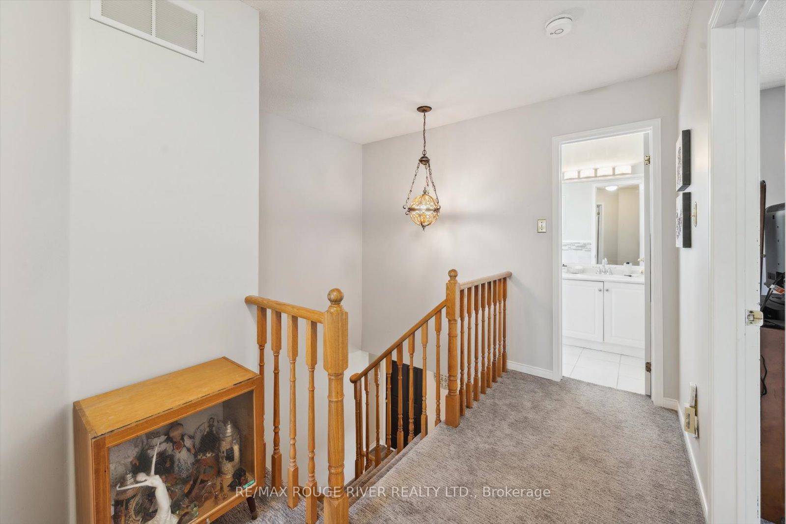 Photo 27 of 60 Bonnycastle Drive, Clarington, Bowmanville — HOMEH