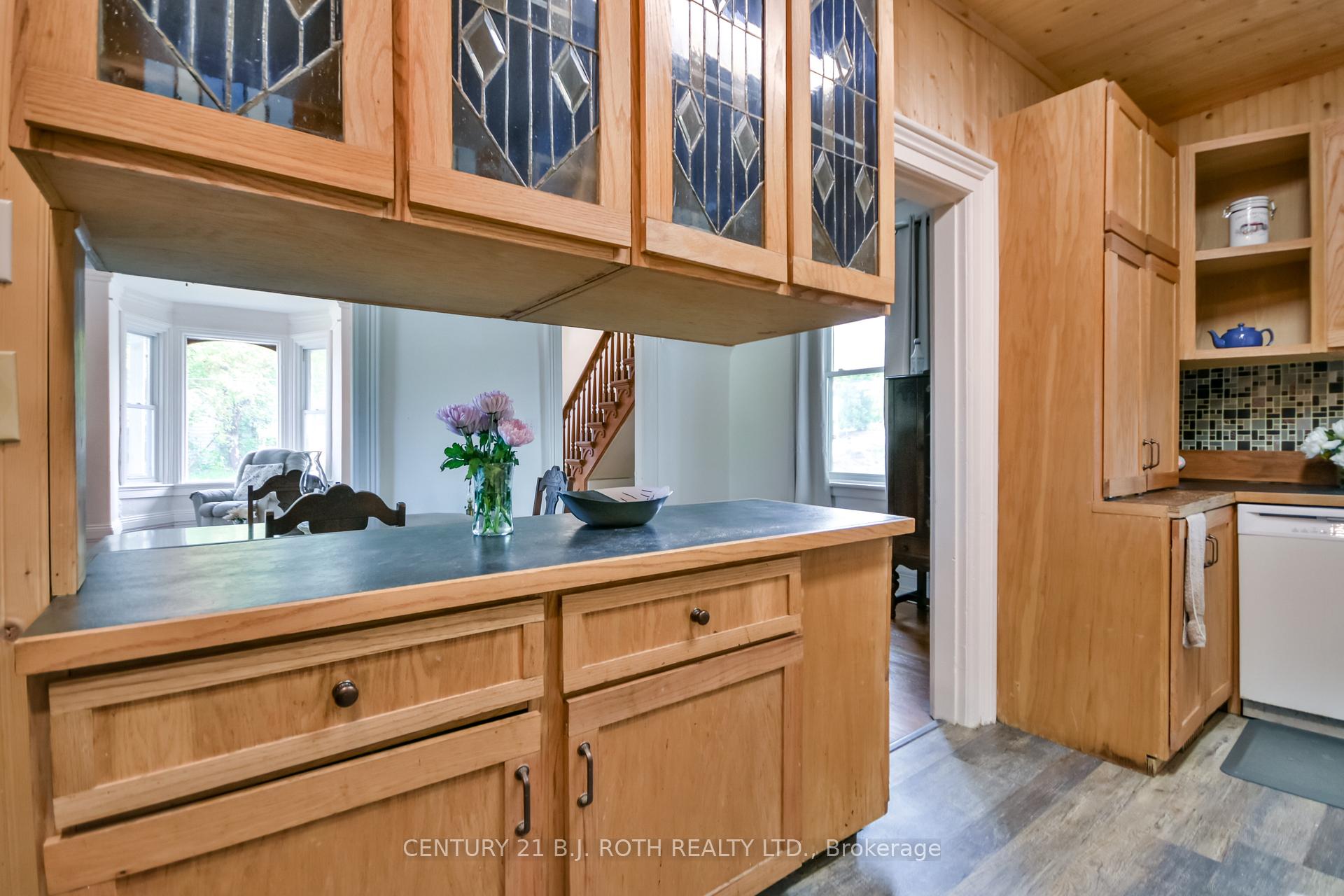 Photo 13 of 791 Bay Street, Gravenhurst, Muskoka (S) — HOMEH