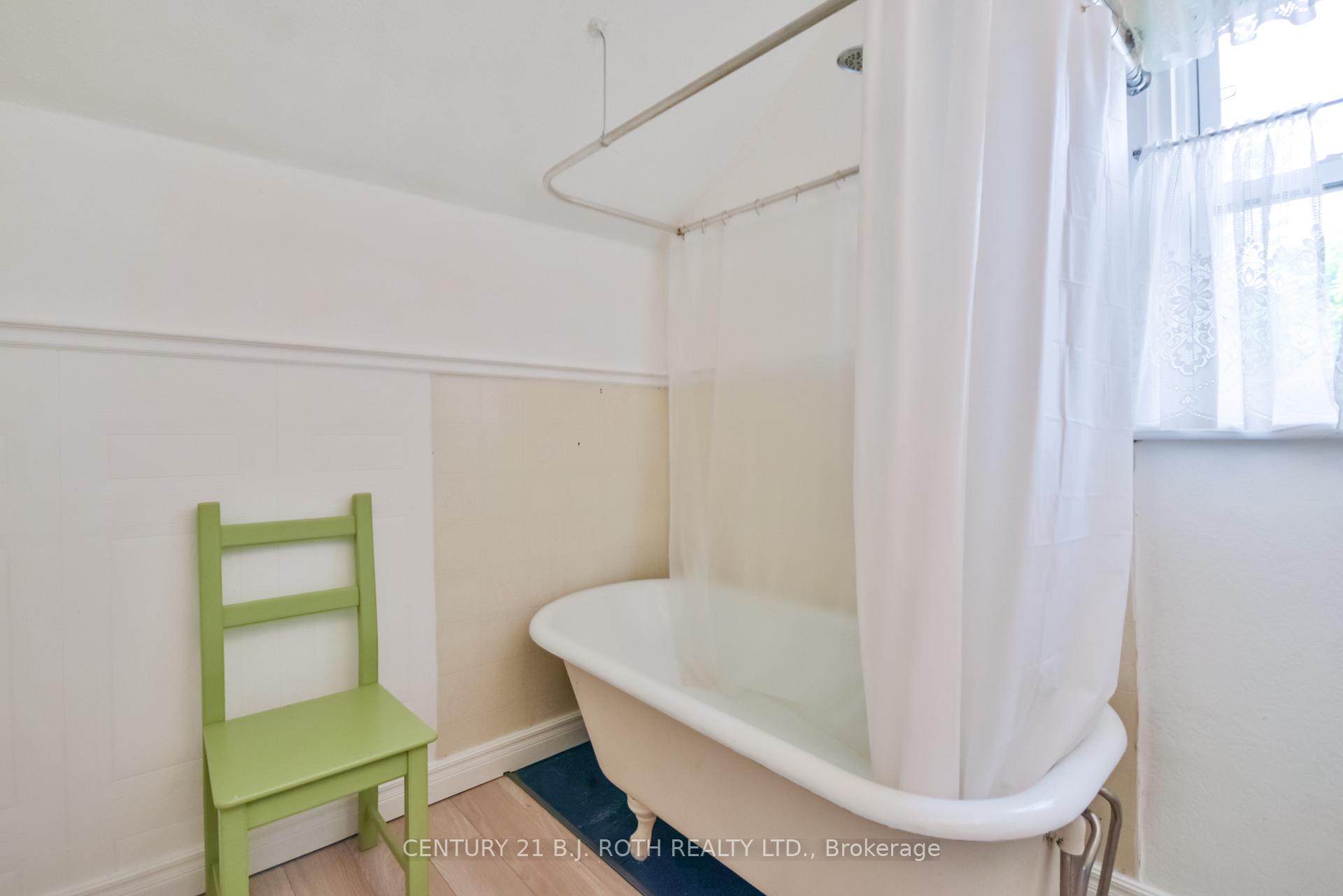 Photo 22 of 791 Bay Street, Gravenhurst, Muskoka (S) — HOMEH