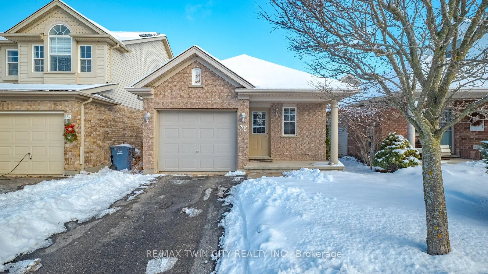 Photo 1 of 38 Sinclair Street, Guelph, Pineridge/Westminster Woods — HOMEH