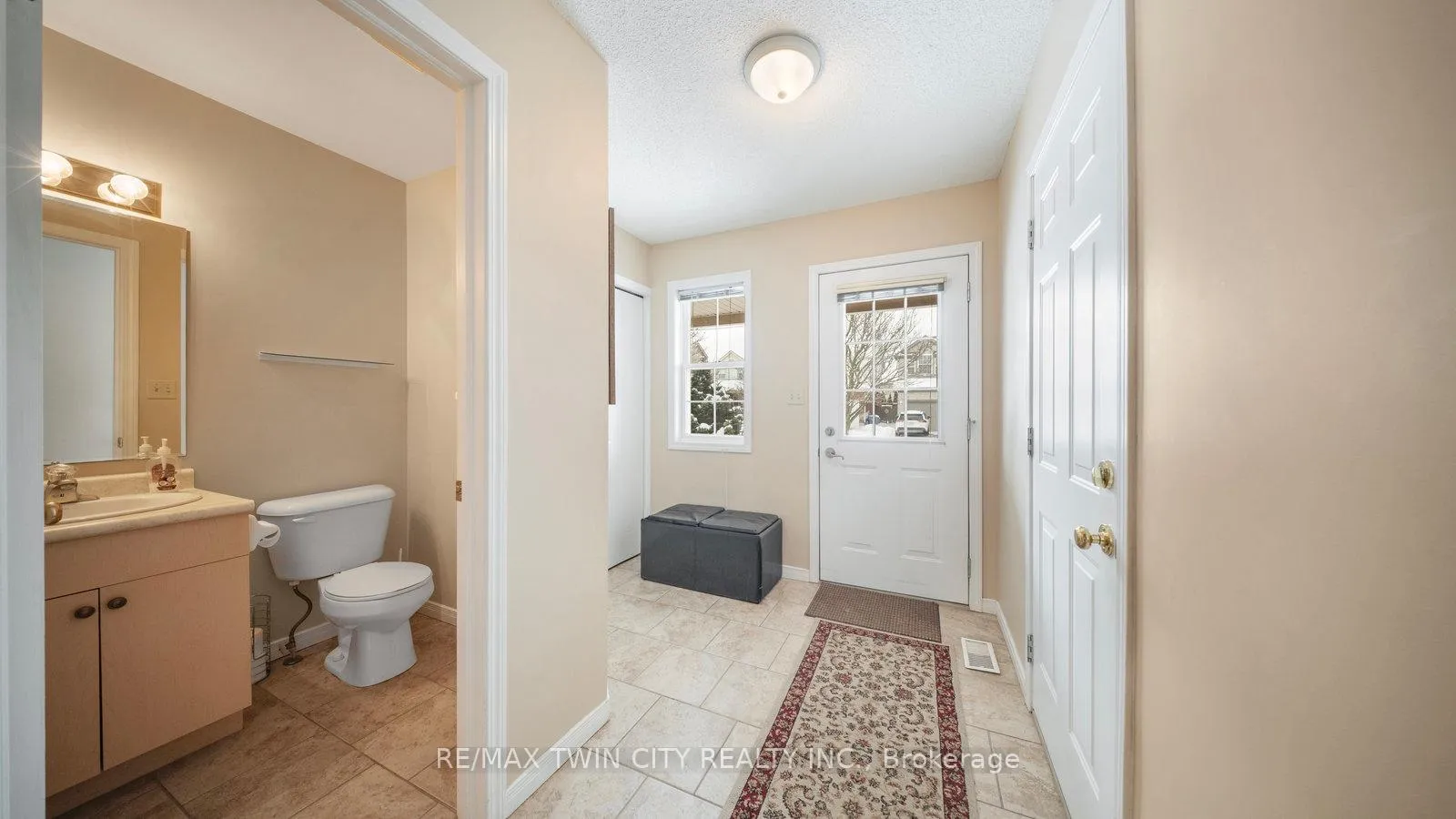Photo 20 of 38 Sinclair Street, Guelph, Pineridge/Westminster Woods — HOMEH