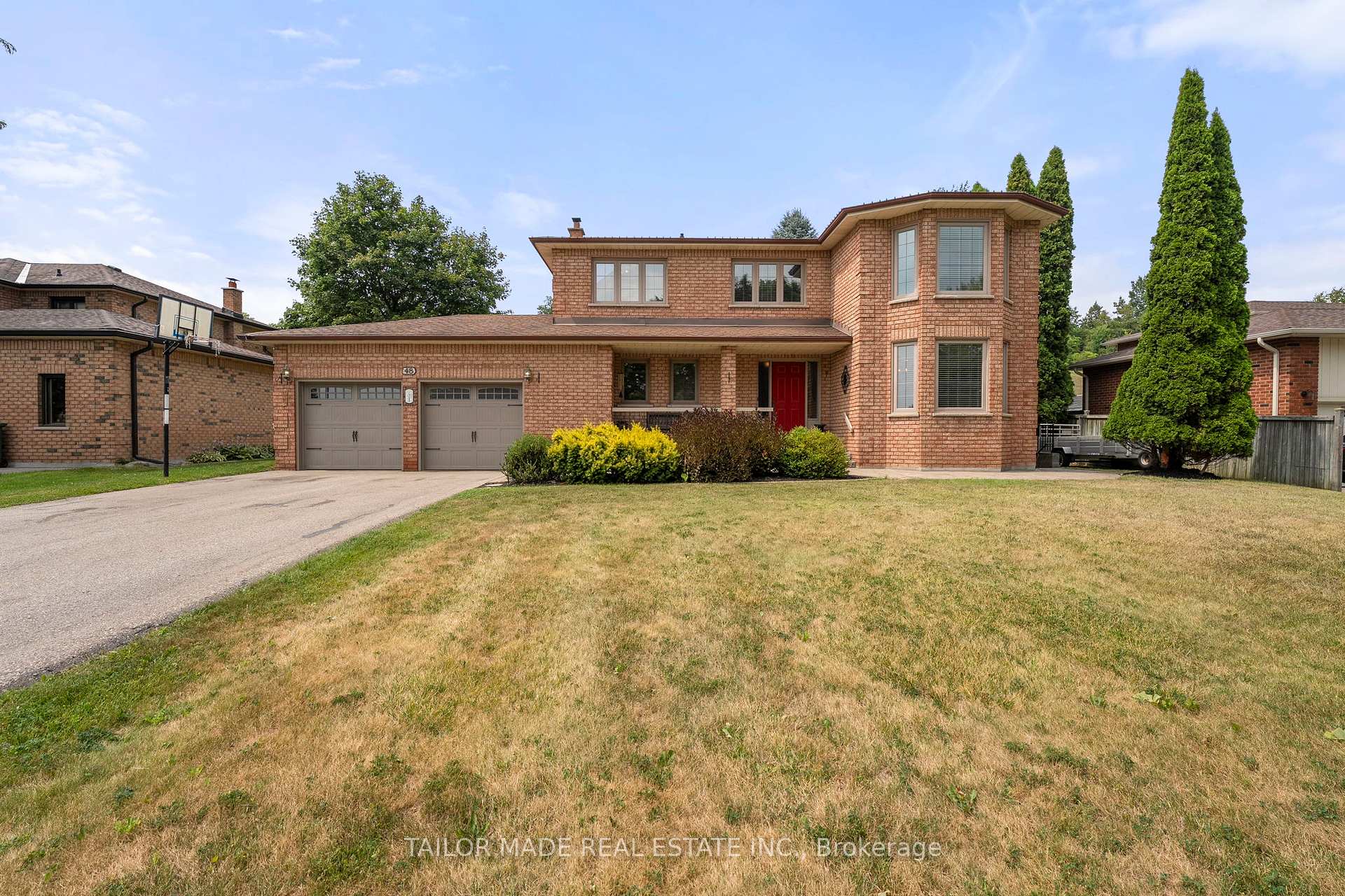 Photo 3 of 48 Marilyn Street, Caledon, Caledon East — HOMEH