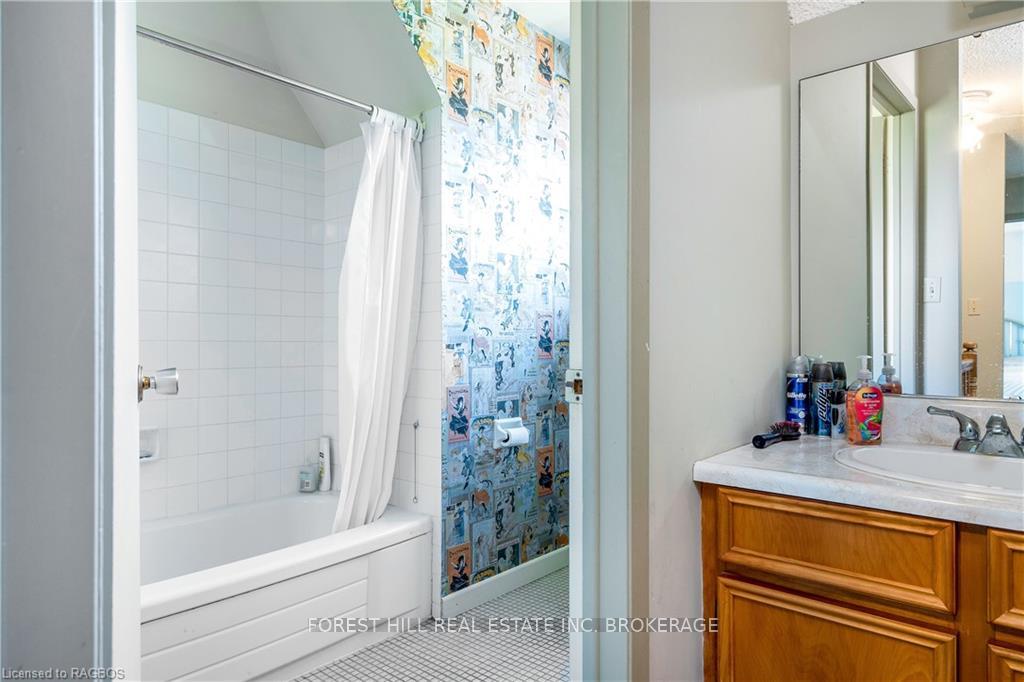 Photo 33 of 236216 Grey Road 13, Grey Highlands — HOMEH