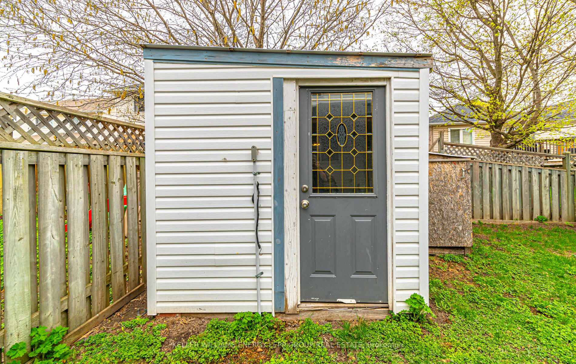 Photo 30 of 34 Marchwood Crescent, Clarington, Bowmanville — HOMEH