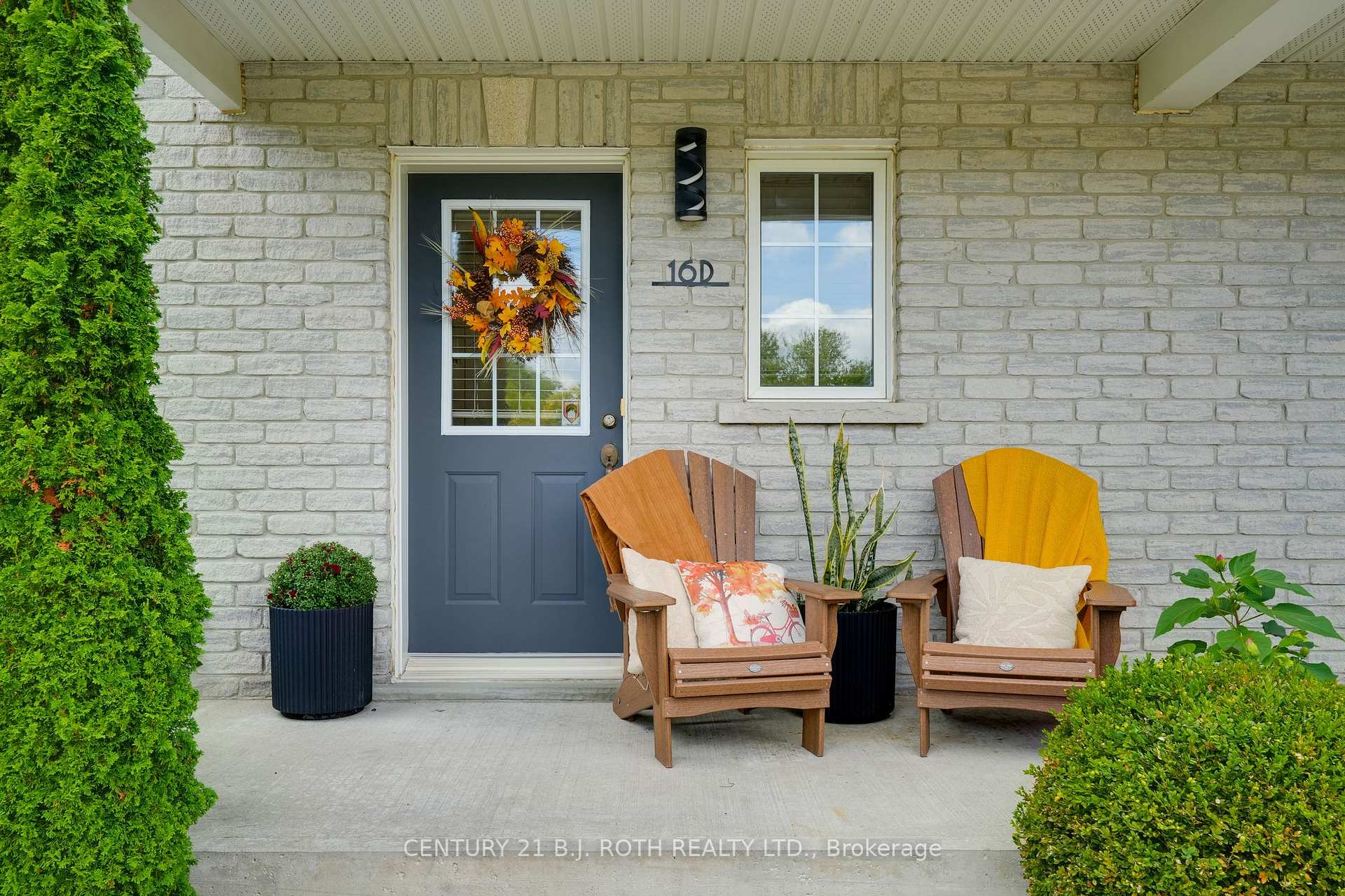 Photo 2 of Unit D, 16 Marsellus Drive, Barrie, Holly — HOMEH