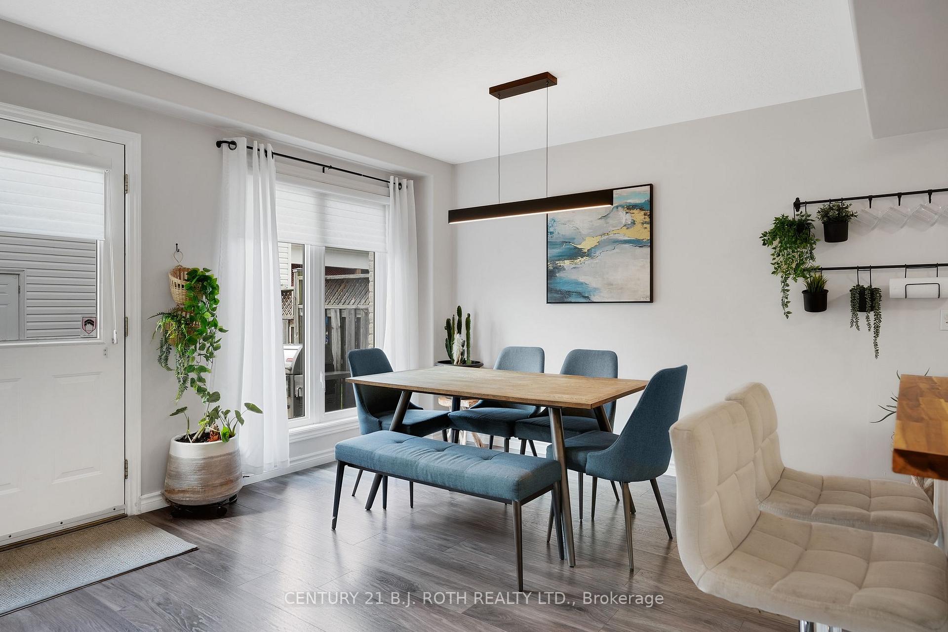 Photo 15 of Unit D, 16 Marsellus Drive, Barrie, Holly — HOMEH