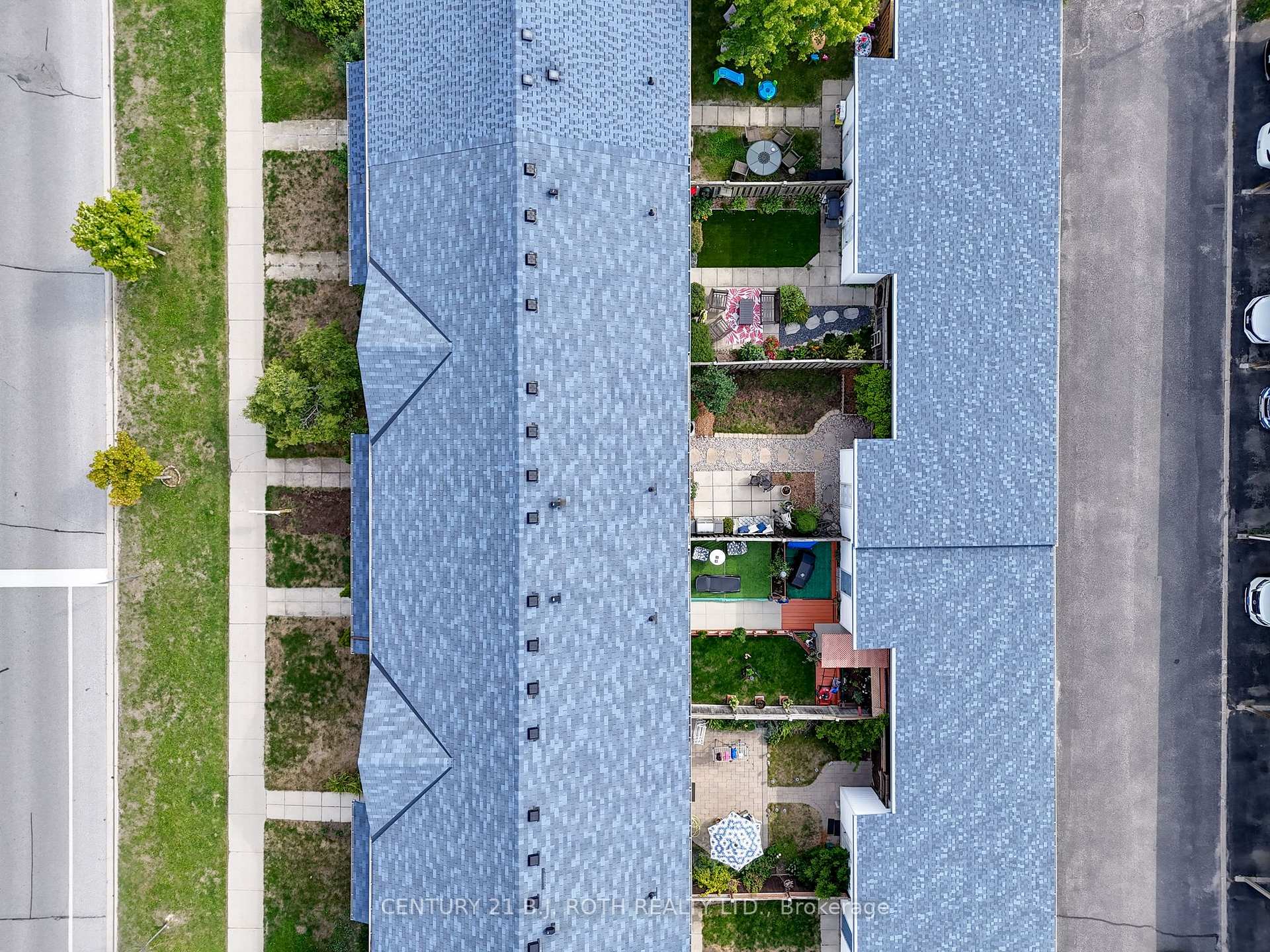 Photo 33 of Unit D, 16 Marsellus Drive, Barrie, Holly — HOMEH