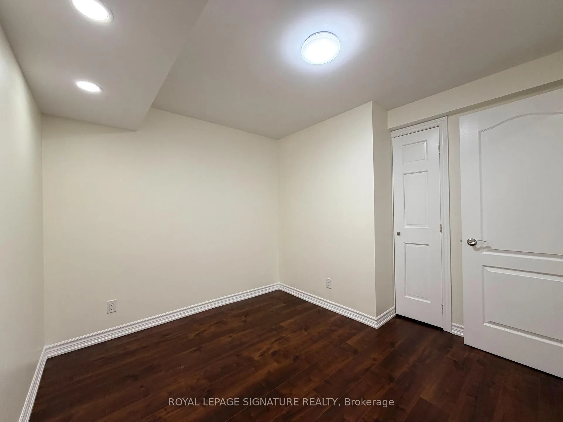 Photo 9 of Unit Lower, 331 Spruce Grove Crescent, Newmarket, Woodland Hill — HOMEH