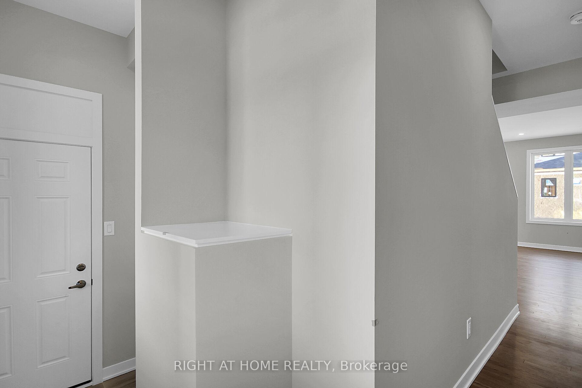 Photo 3 of 169 Conservancy Drive, Ottawa, Barrhaven - Heritage Park — HOMEH