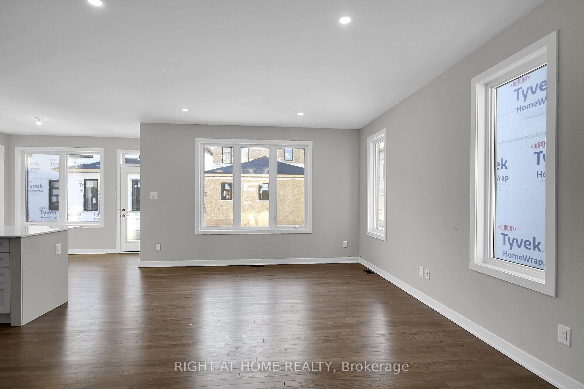Photo 6 of 169 Conservancy Drive, Ottawa, Barrhaven - Heritage Park — HOMEH