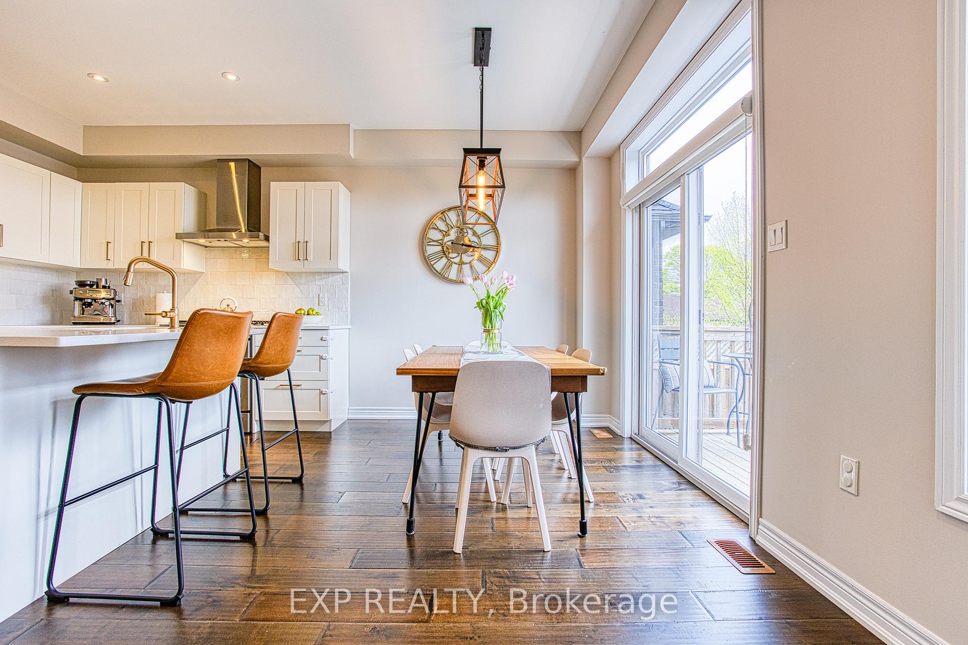 Photo 11 of 9 Lindsay Way, Grimsby, Grimsby Beach — HOMEH