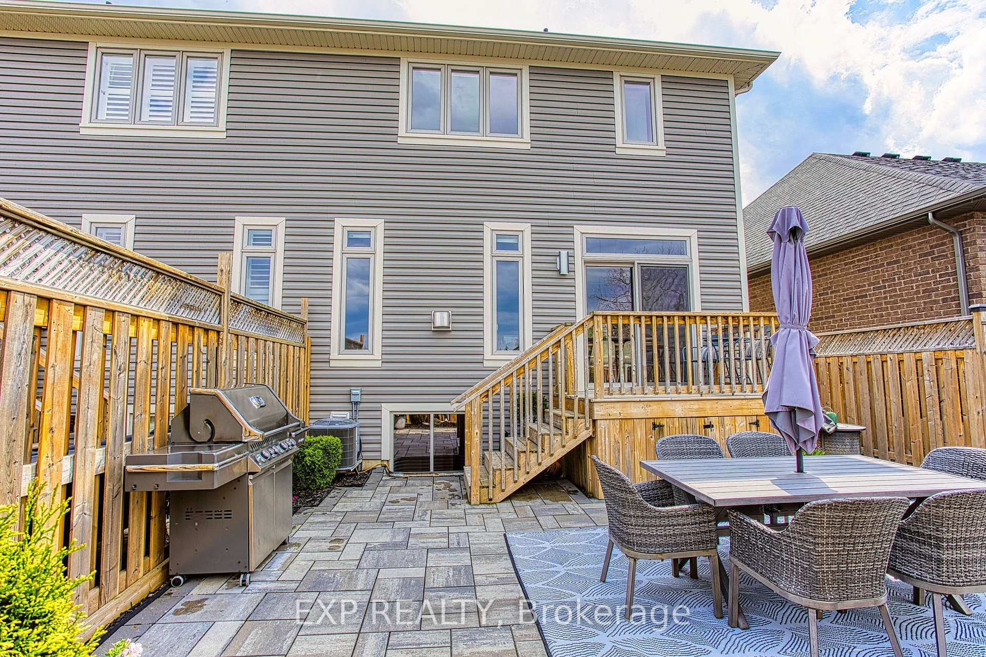 Photo 33 of 9 Lindsay Way, Grimsby, Grimsby Beach — HOMEH