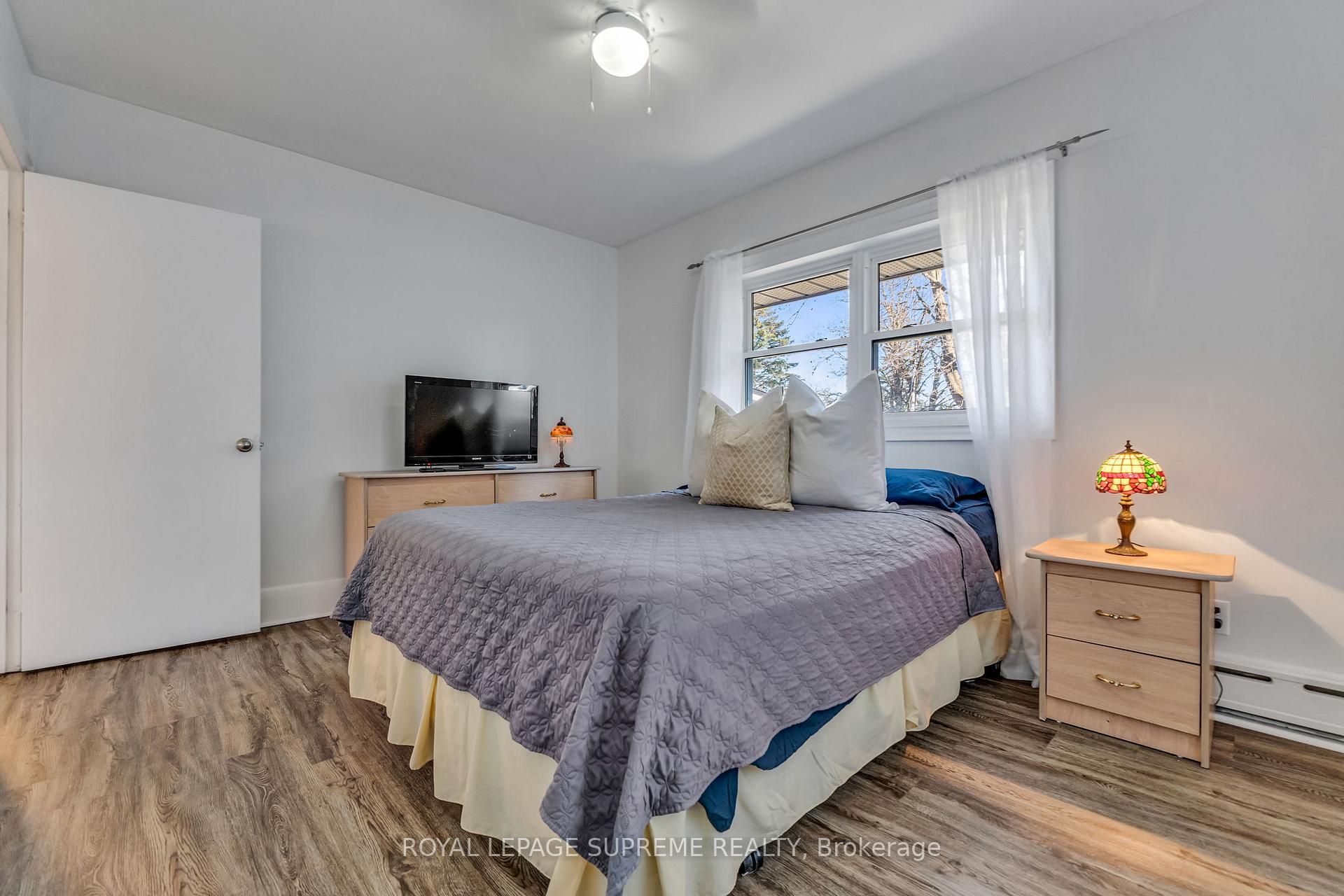 Photo 23 of 3 Frederick Avenue, Clarington, Bowmanville — HOMEH