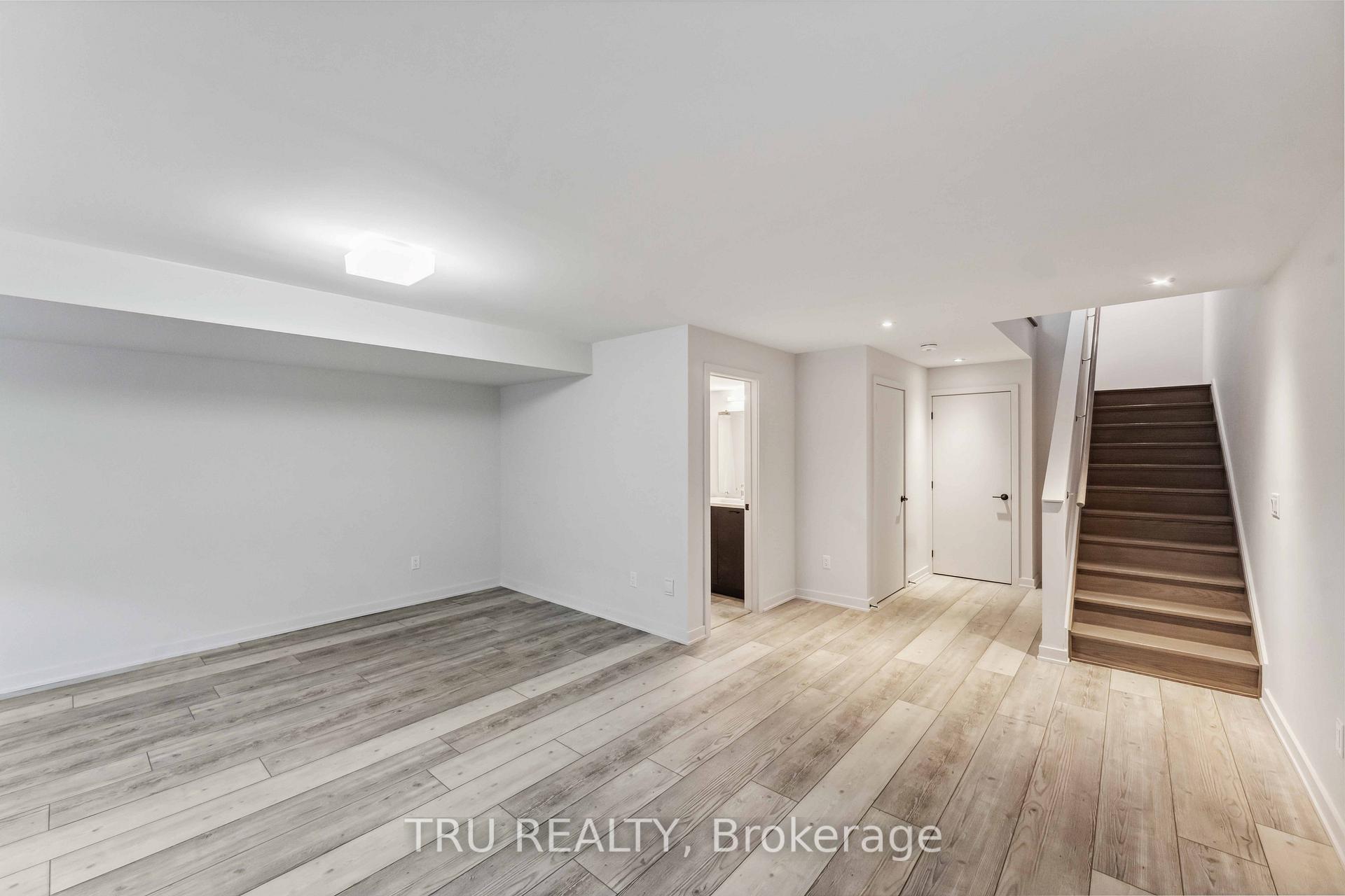 Photo 33 of 984 Acoustic Way, Ottawa, Riverside South/Gloucester Glen — HOMEH