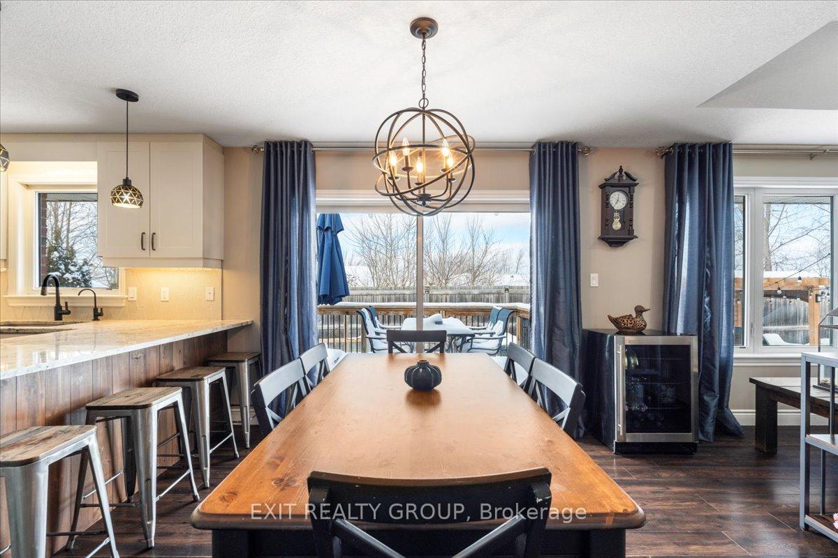 Photo 9 of 40 Kawartha Court, Belleville, Belleville Ward — HOMEH