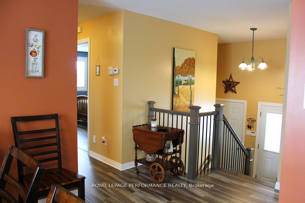 Photo 17 of 1130 Osborne Avenue, Cornwall — HOMEH