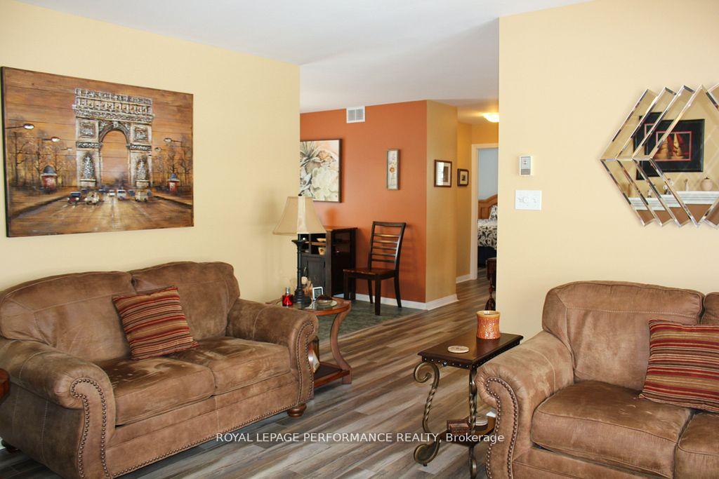Photo 20 of 1130 Osborne Avenue, Cornwall — HOMEH