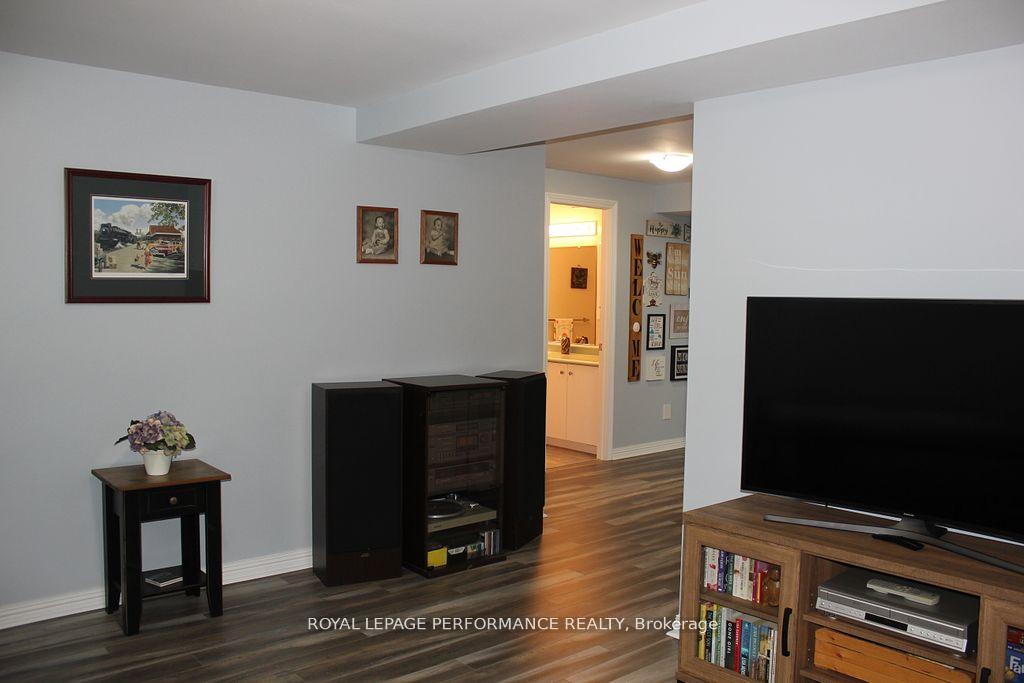 Photo 33 of 1130 Osborne Avenue, Cornwall — HOMEH
