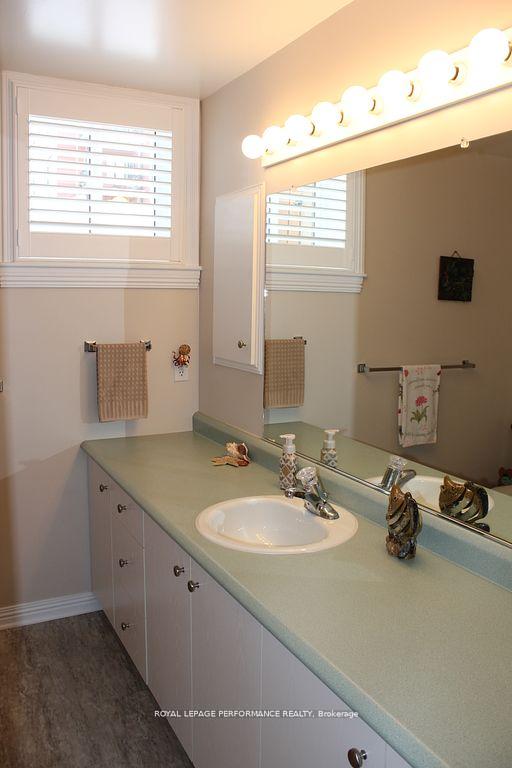 Photo 35 of 1130 Osborne Avenue, Cornwall — HOMEH