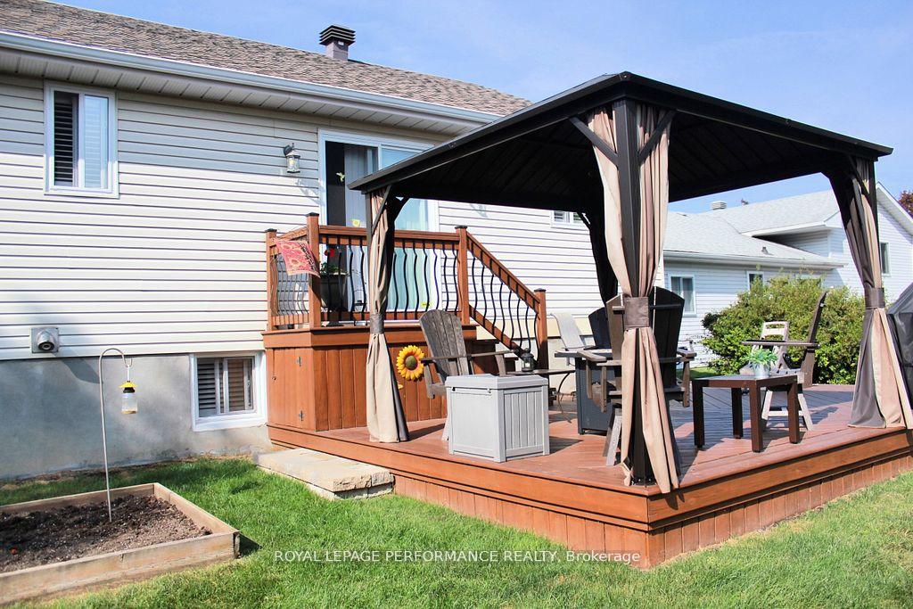 Photo 47 of 1130 Osborne Avenue, Cornwall — HOMEH