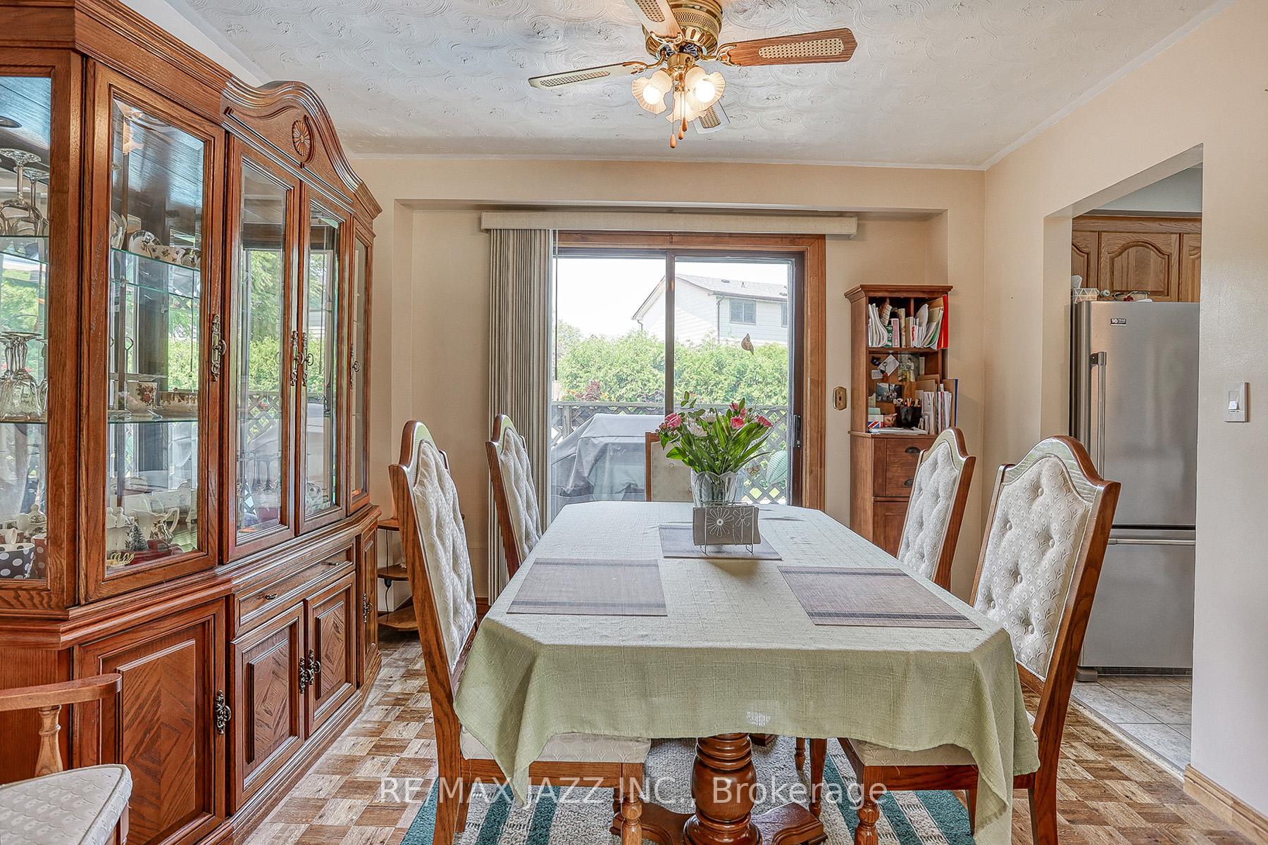 Photo 12 of 3 Strike Avenue, Clarington, Bowmanville — HOMEH