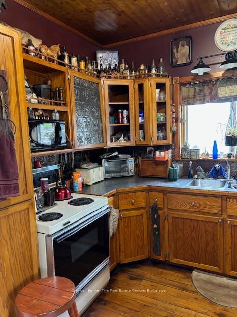 Photo 8 of 1227 Baseline Road, Gravenhurst, Morrison — HOMEH