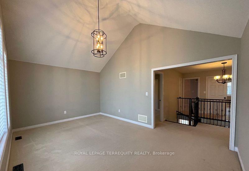 Photo 26 of 4605 Keystone Crescent, Burlington, Alton — HOMEH