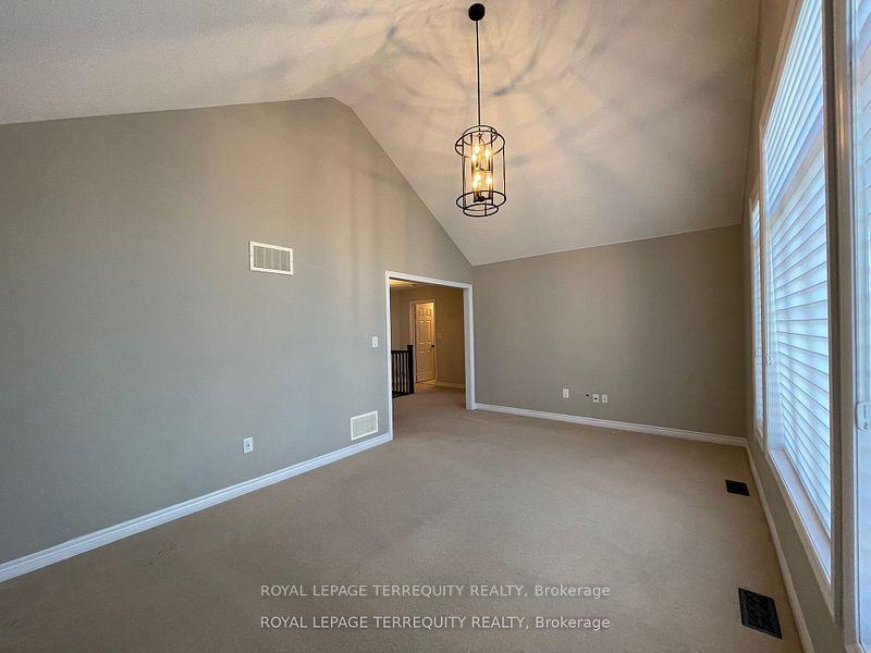 Photo 27 of 4605 Keystone Crescent, Burlington, Alton — HOMEH