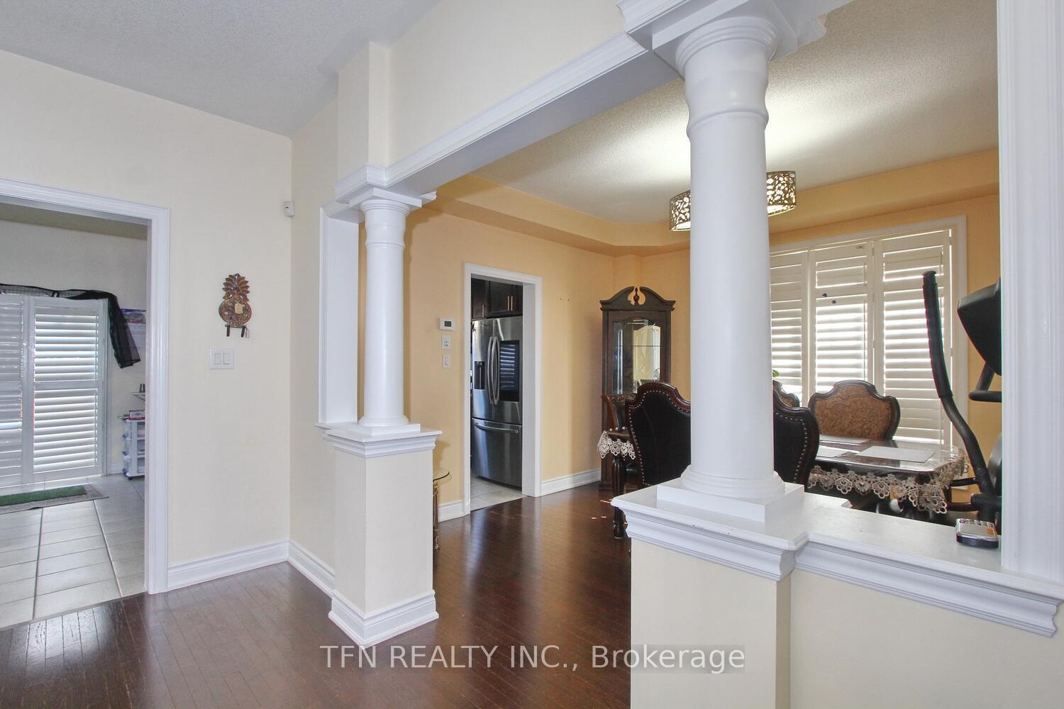 Photo 15 of 1 Beacon Hill Drive, Brampton, Credit Valley — HOMEH