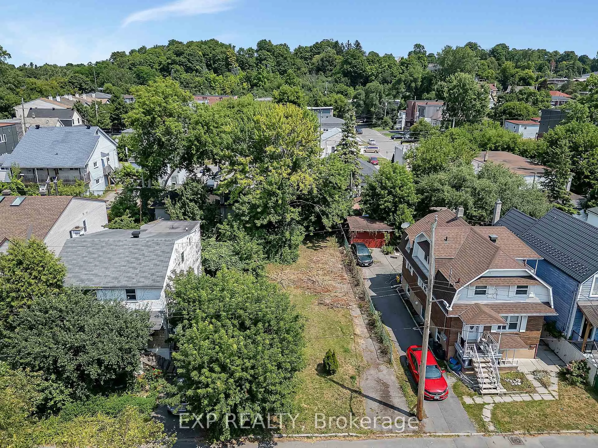 Photo 11 of 29 Marquette Avenue, Ottawa, Vanier — HOMEH