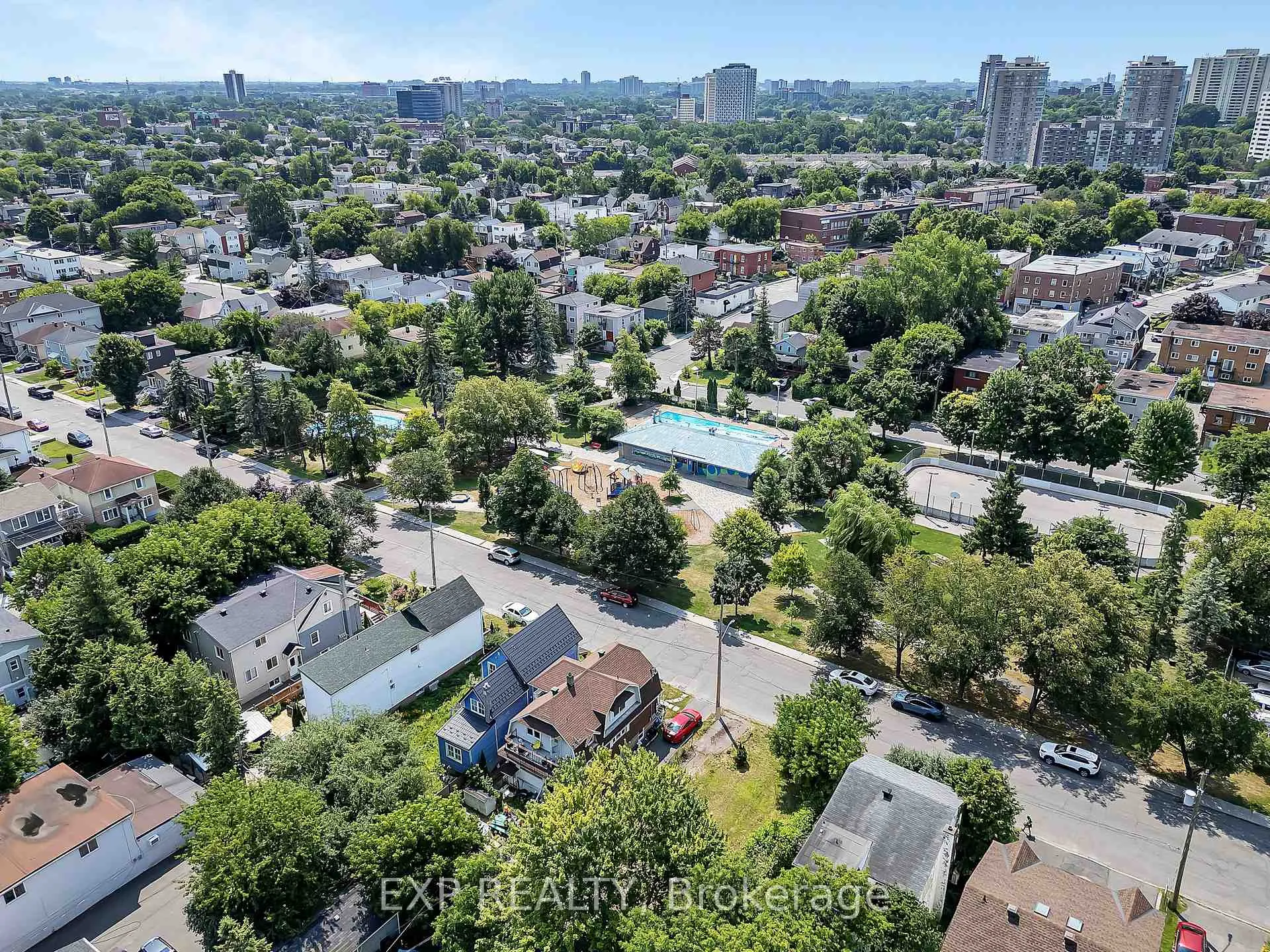 Photo 16 of 29 Marquette Avenue, Ottawa, Vanier — HOMEH
