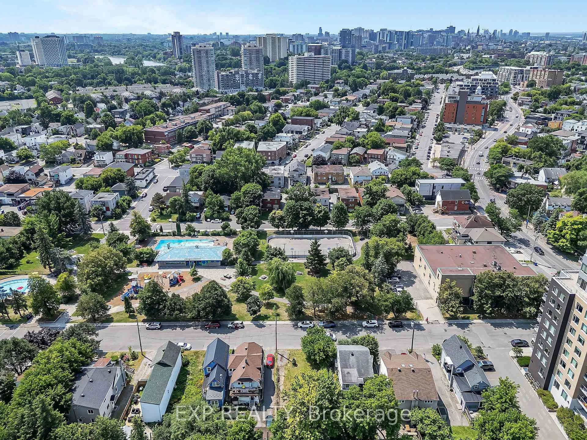 Photo 17 of 29 Marquette Avenue, Ottawa, Vanier — HOMEH