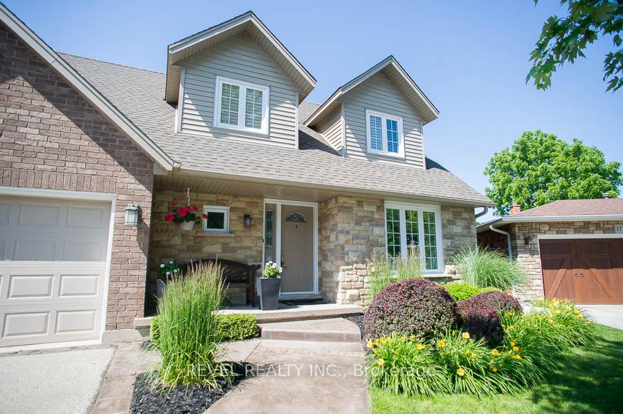 Photo 4 of 15 Pinto Court, Brant, Brantford Twp — HOMEH
