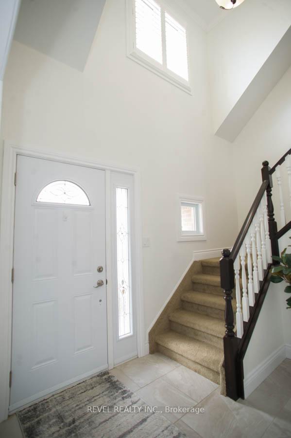 Photo 6 of 15 Pinto Court, Brant, Brantford Twp — HOMEH