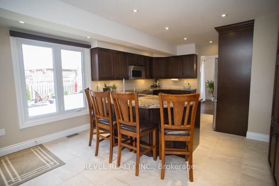Photo 11 of 15 Pinto Court, Brant, Brantford Twp — HOMEH