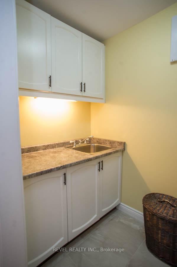 Photo 20 of 15 Pinto Court, Brant, Brantford Twp — HOMEH