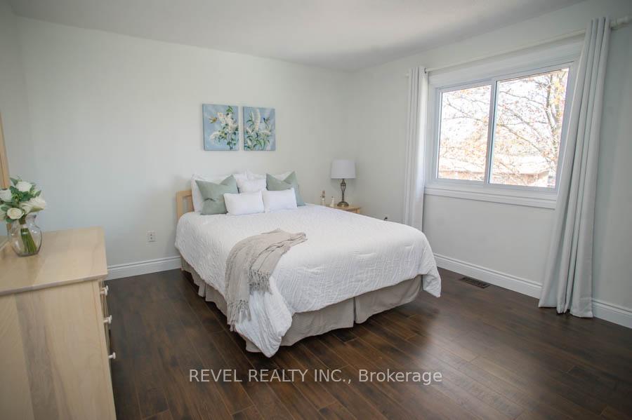 Photo 27 of 15 Pinto Court, Brant, Brantford Twp — HOMEH