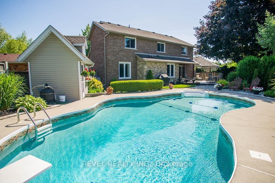 Photo 42 of 15 Pinto Court, Brant, Brantford Twp — HOMEH