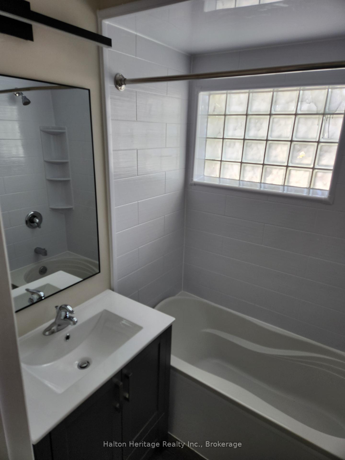 Photo 9 of Unit 2, 620 Brant Street, Burlington, Brant — HOMEH