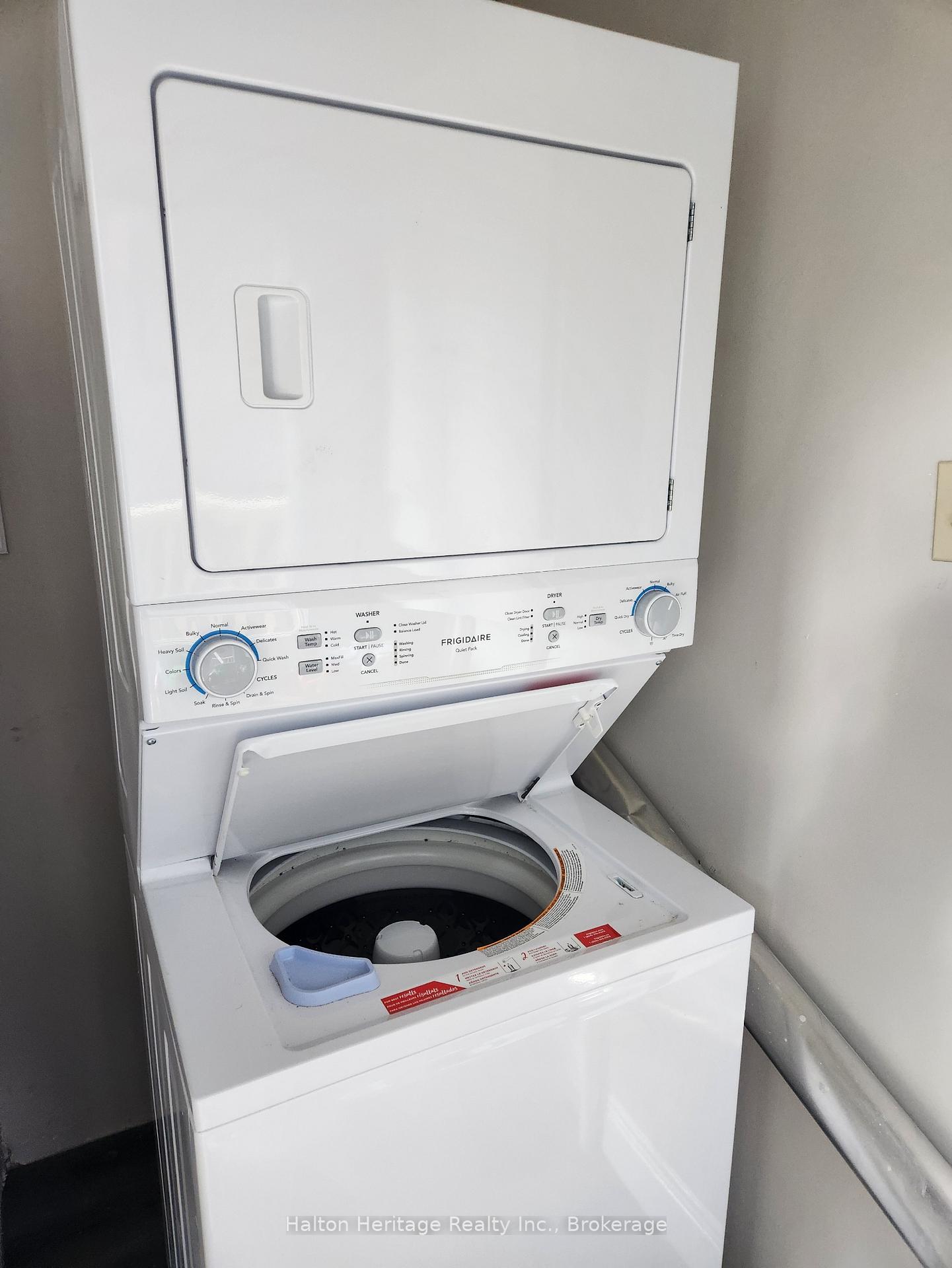 Photo 10 of Unit 2, 620 Brant Street, Burlington, Brant — HOMEH