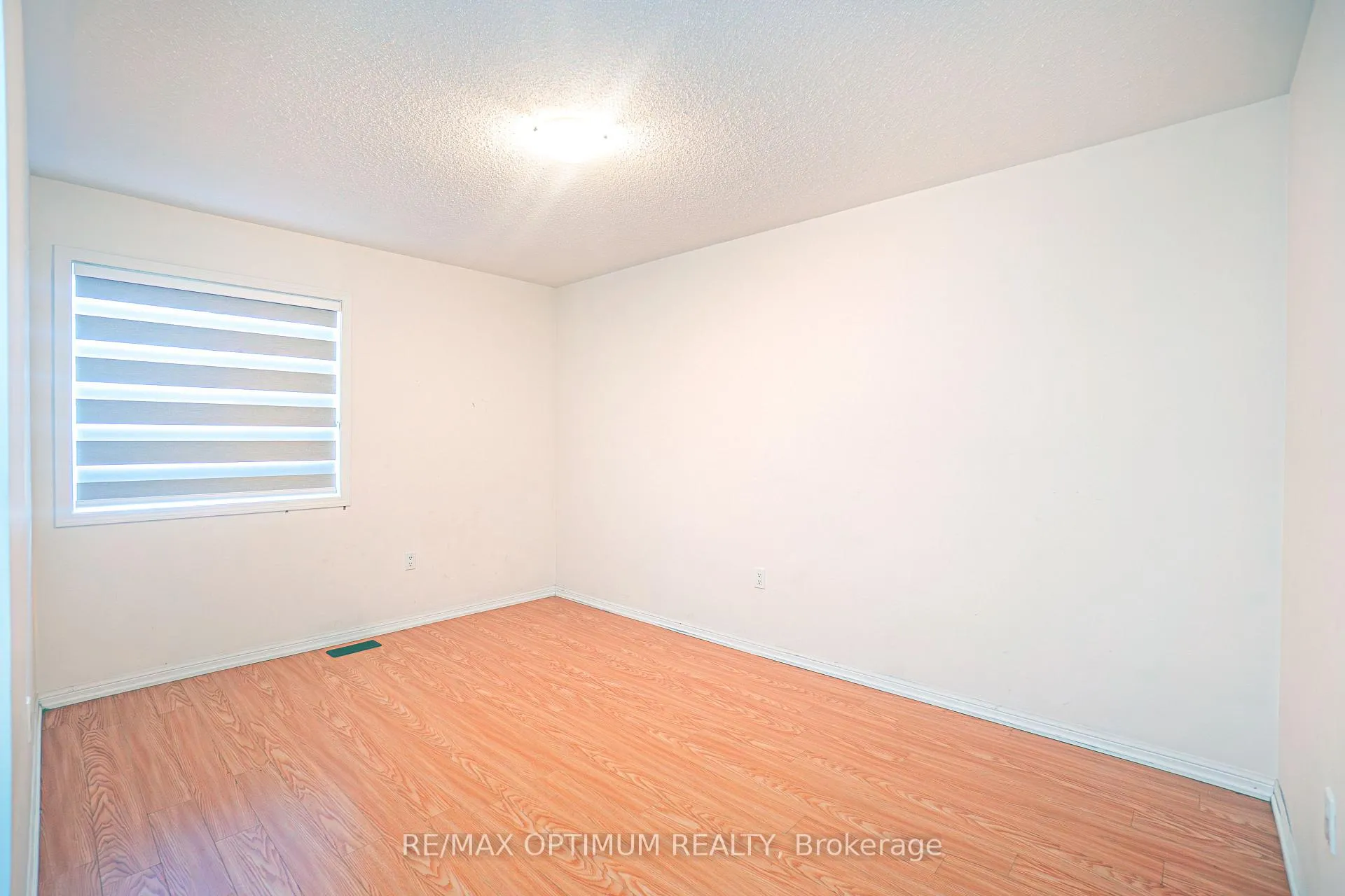 Photo 14 of 198 Fandango Drive, Brampton, Credit Valley — HOMEH