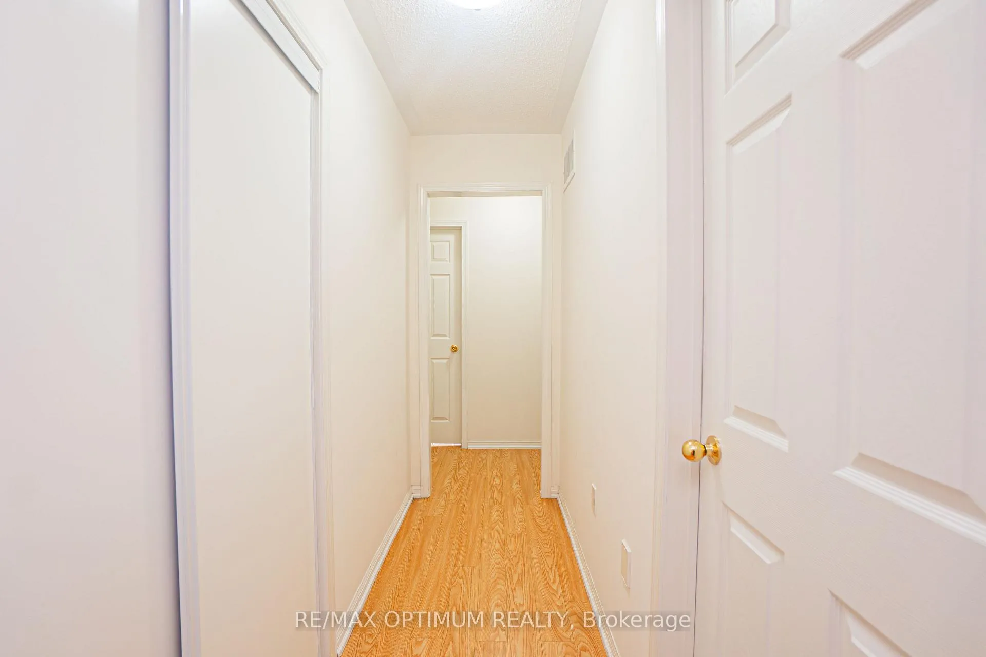 Photo 18 of 198 Fandango Drive, Brampton, Credit Valley — HOMEH