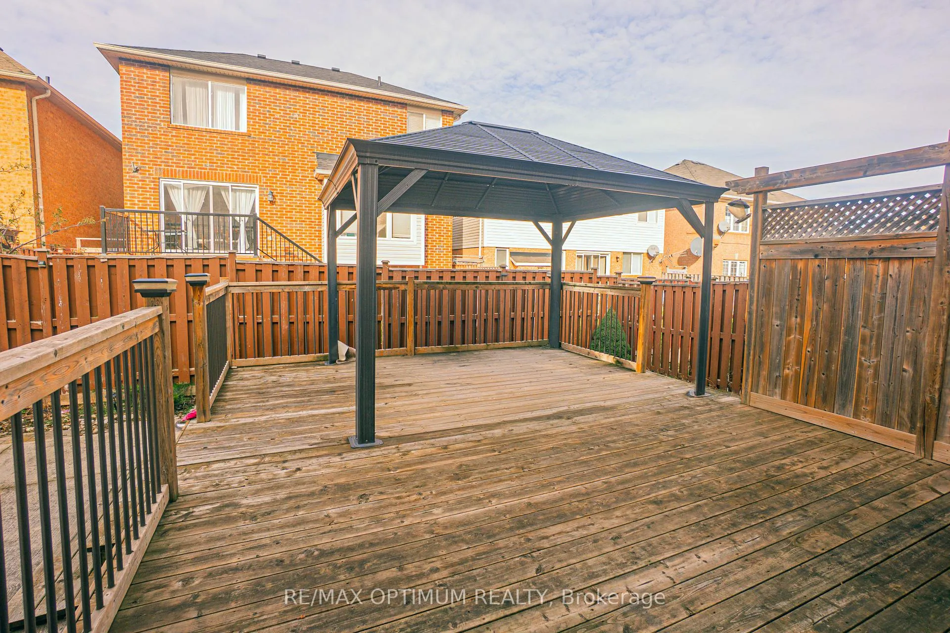 Photo 23 of 198 Fandango Drive, Brampton, Credit Valley — HOMEH