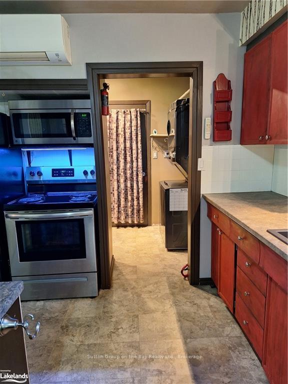 Photo 15 of 202 Point Street N, Clearview, Stayner — HOMEH