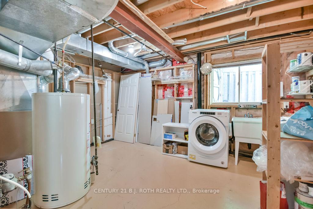 Photo 36 of 1 Golden Eagle Way, Barrie, Little Lake — HOMEH